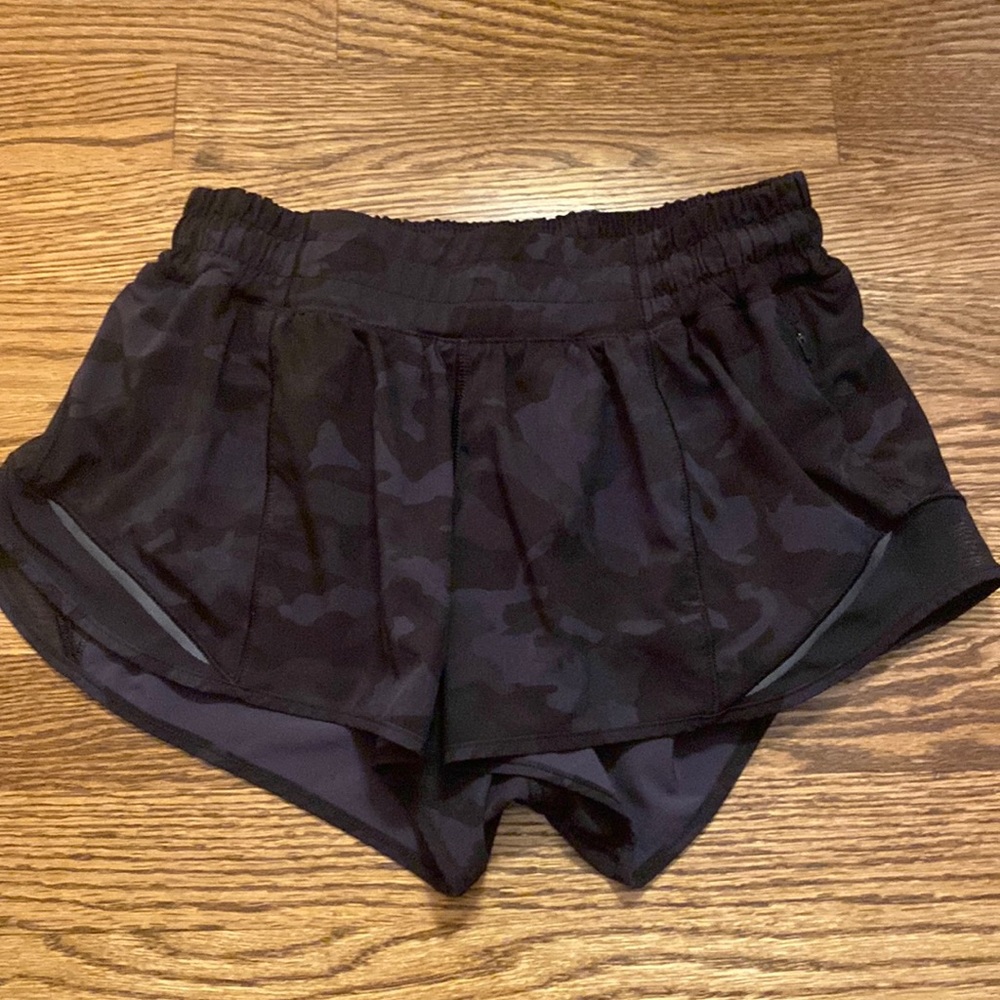 Hotty Hot Low-Rise Lined Short 2.5"